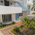 Blue House - Beachfront Luxury House With 8 Bedrooms