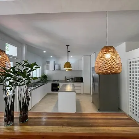 Blue House - Beachfront Luxury House With 8 Bedrooms