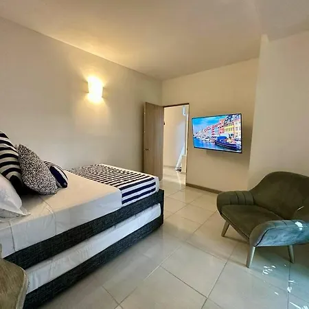 Blue House - Beachfront Luxury House With 8 Bedrooms * Cartagena
