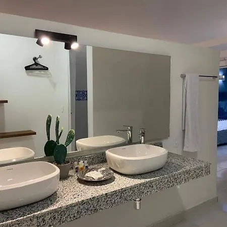 Сasa de vacaciones Blue House - Beachfront Luxury House With 8 Bedrooms Cartagena