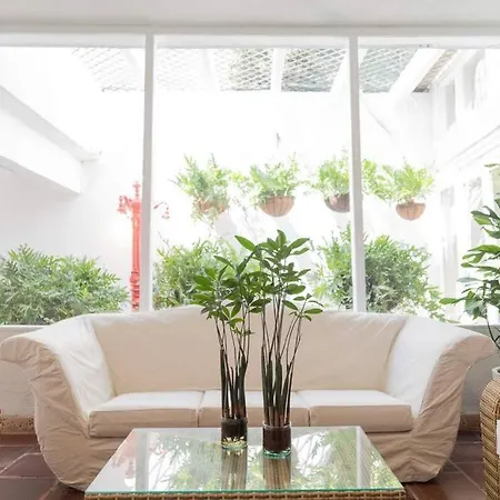 Blue House - Beachfront Luxury House With 8 Bedrooms Cartagena